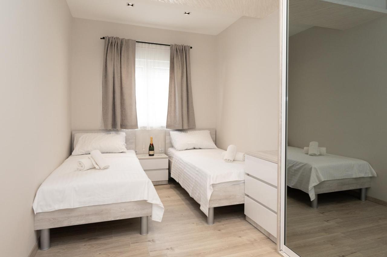 Luxury Apartman Imperio Шибеник Экстерьер фото